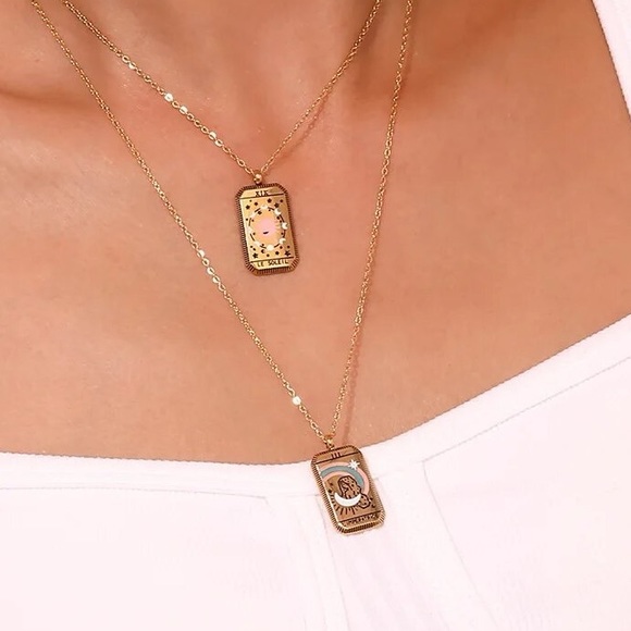 French Le Soleil / The Sun Dainty Tarot Card Necklace | Gold - Silver Jewelry - Picture 3 of 3